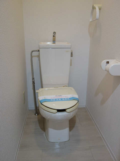 ハイツ高田 2階 WC