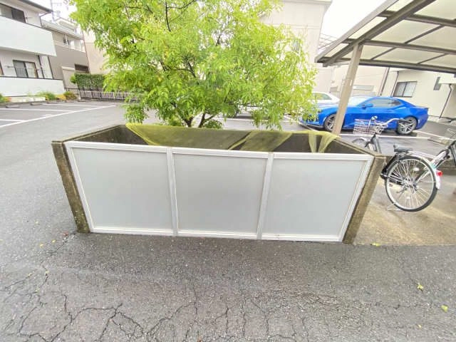 ゴミステーション