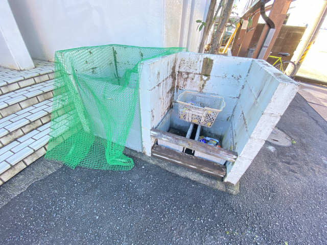 ゴミ置場