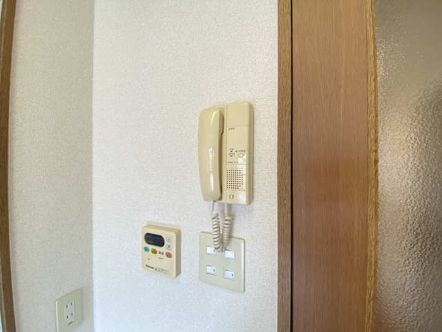 インターホン