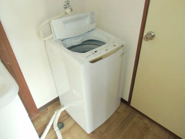 高砂ハイツ 1階 洗濯機