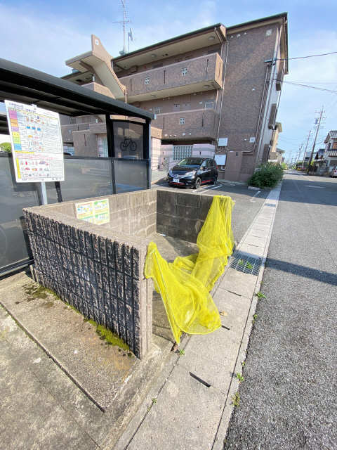 ゴミ置場