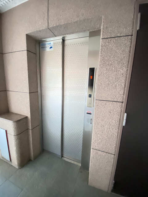 ＣＡＴＴＬＥＹＡ　Ⅱ 1階 エレベーター