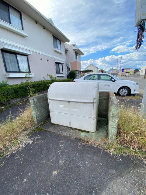ゴミ捨て場