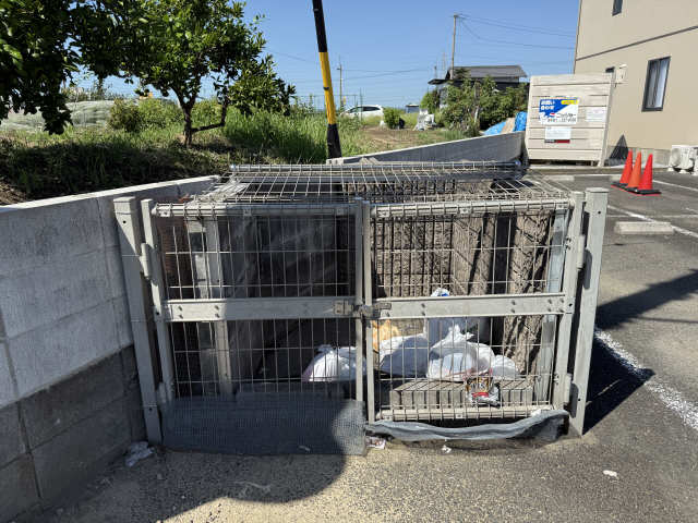 ゴミ置き場