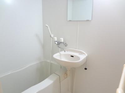レオパレスＳ＆Ｒ 1階 浴室