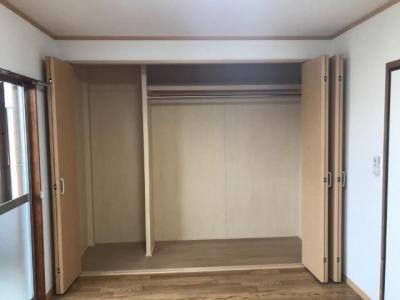 収��納