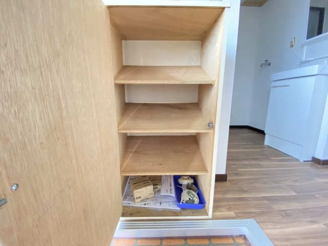 シューズBOX