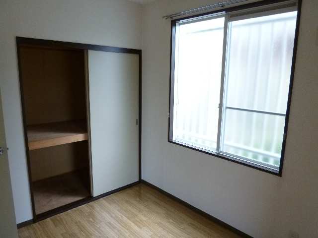 室内（45帖