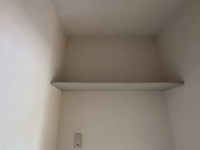 洗面所収納棚