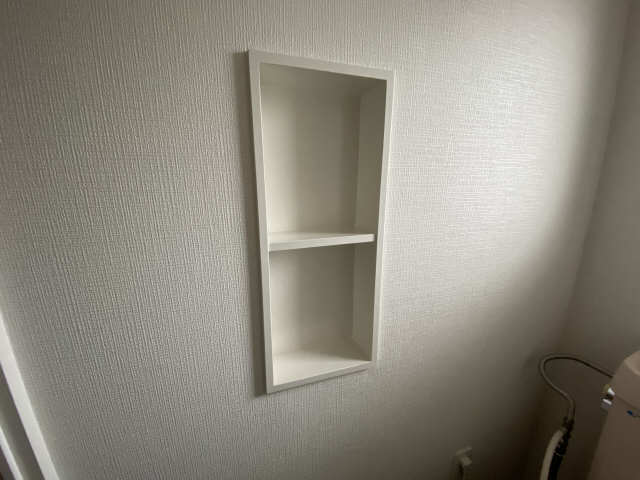 壁面トイレ収納