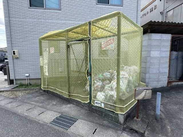ゴミ置き場