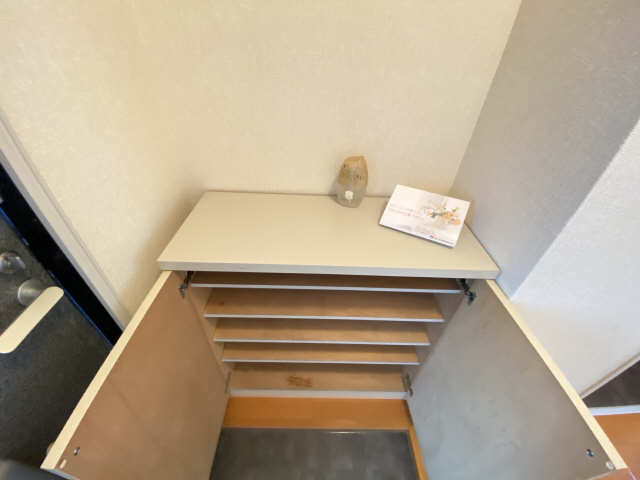 シューズBOX