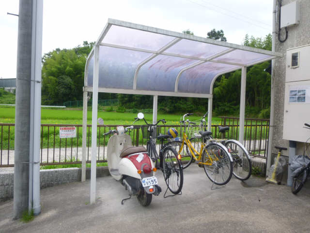駐輪場2