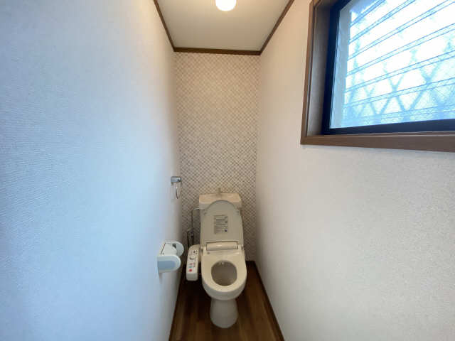 メルベーユ小坂　Ｂ棟 1階 WC