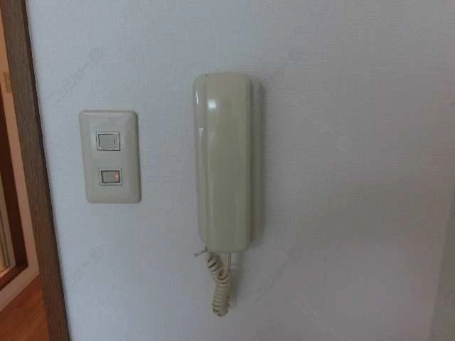インターホン