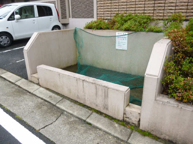 ゴミ置場