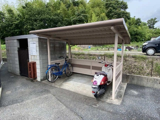 駐輪場