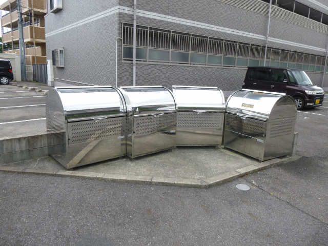 ゴミ置場