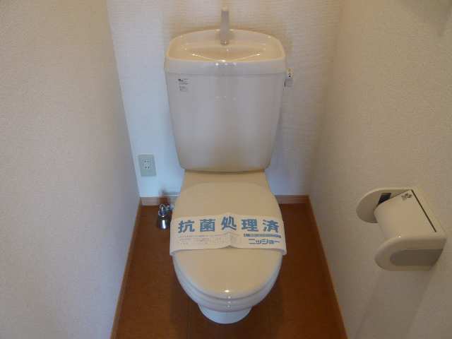 ラ・サンテⅡ 1階 ＷＣ