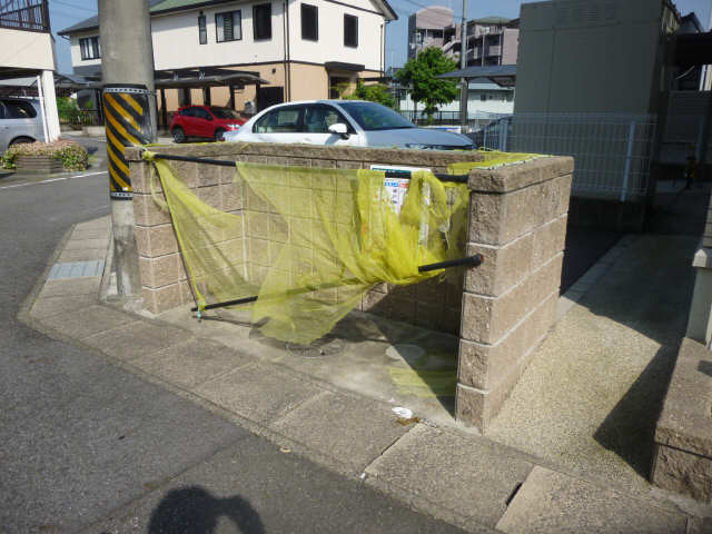 ゴミ置場