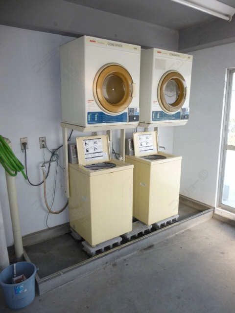 コインランドリー