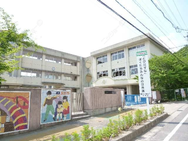 梅坪小学校１２分