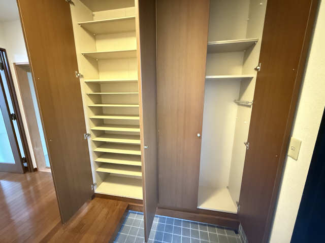 シューズBOX