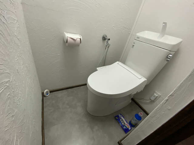 浄水町シェアハウス 1階 共用トイレ
