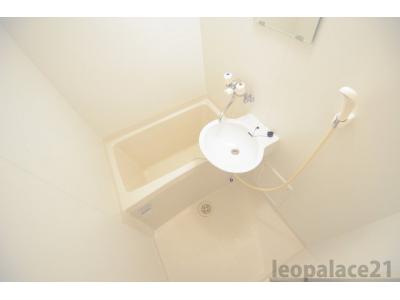 レオパレス浄水 2階 浴室