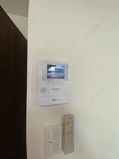 モニター付きインターホン