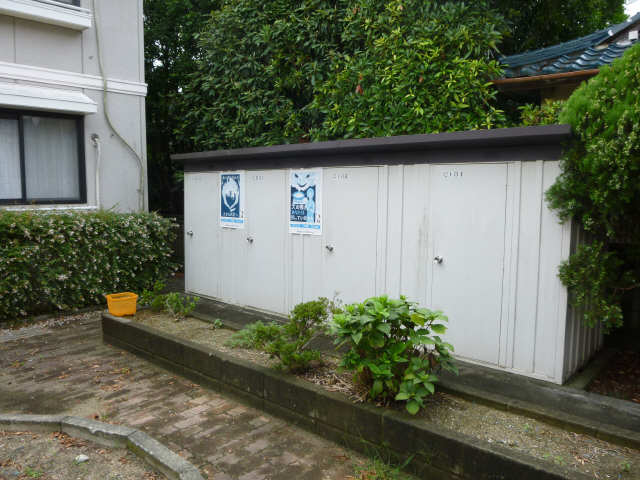 C棟物置