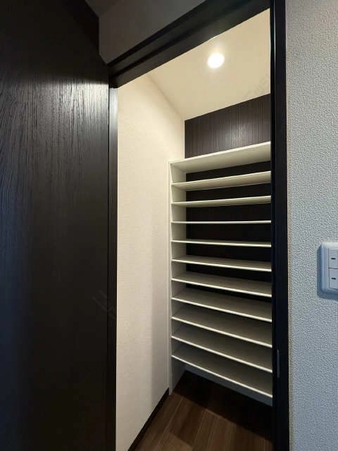 シューズクローク