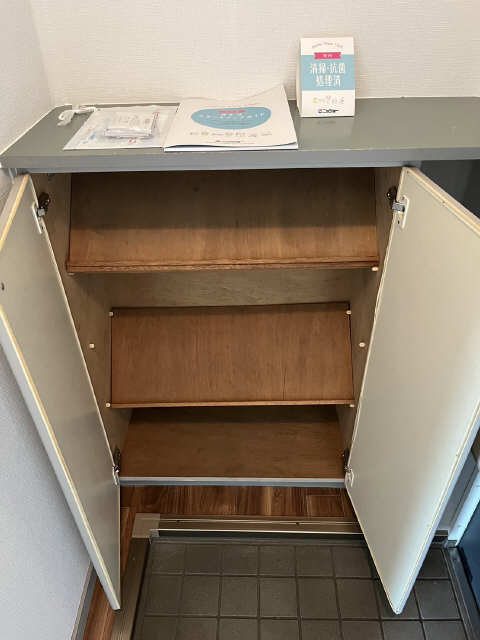 シューズBOX