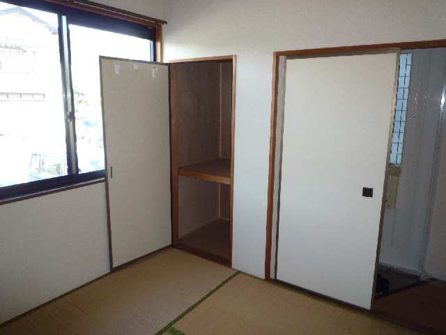 北和室収納
