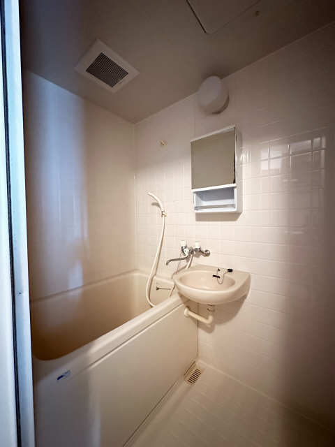ランドマーク三ノ輪 2階 浴室