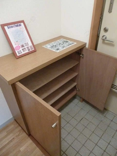 シューズボックス
