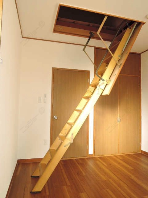 ロフト用梯子