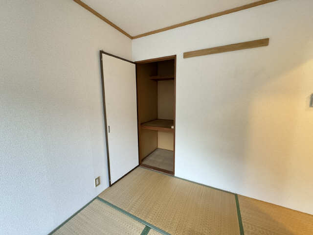 北和室収納