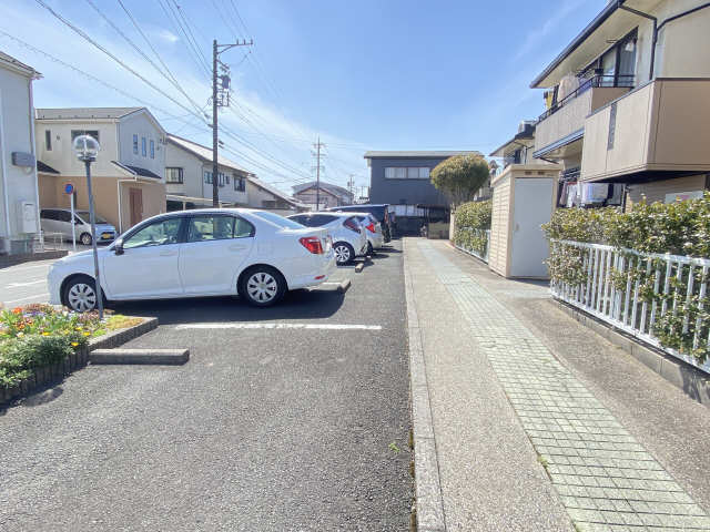 セジュール城北 1階 駐車場