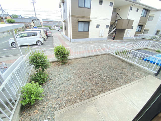 庭（南面）