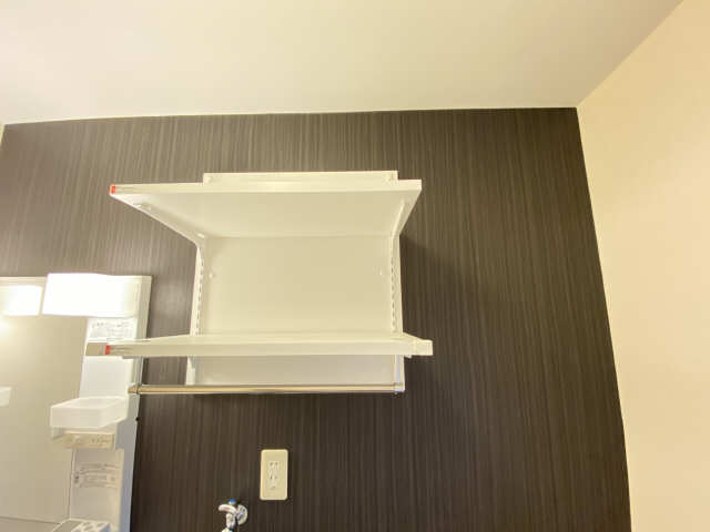 ランドリー可動棚