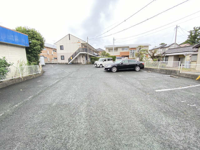 グリーンステージ高師駅前 1階 駐車場