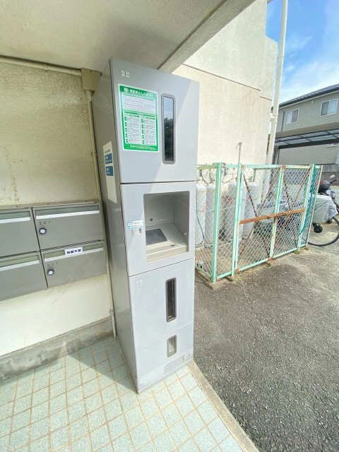 宅配ボックス