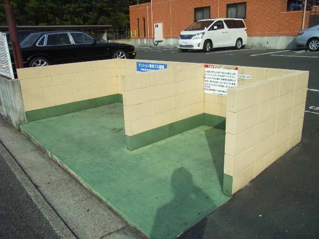 ゴミステーション