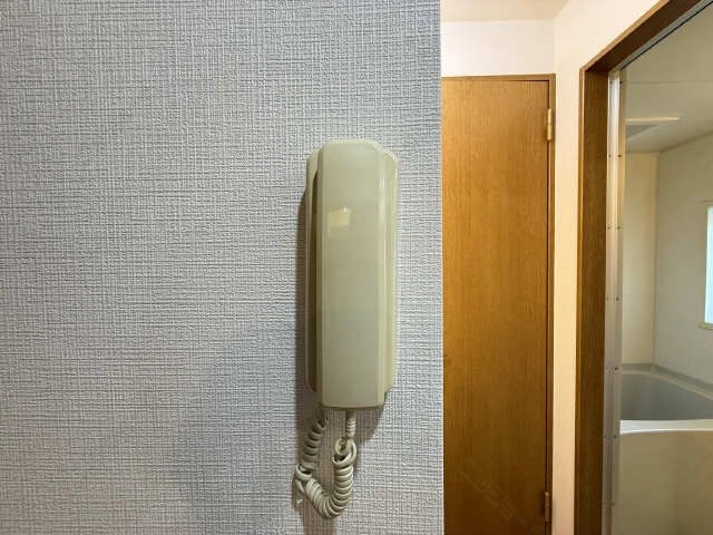 インターホン