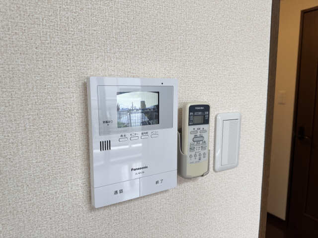 モニター付きインターホン