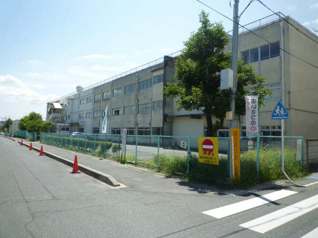 ラーク港 2階 小学校