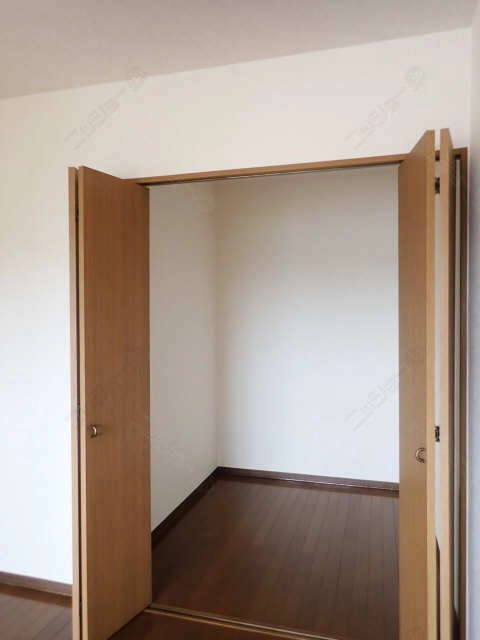 納戸