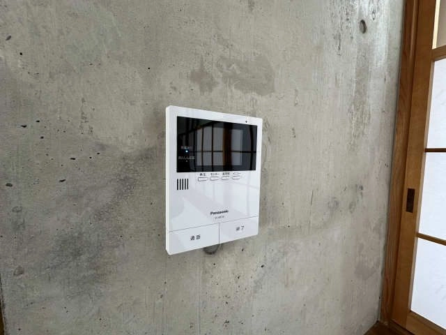 モニター付きインターホン